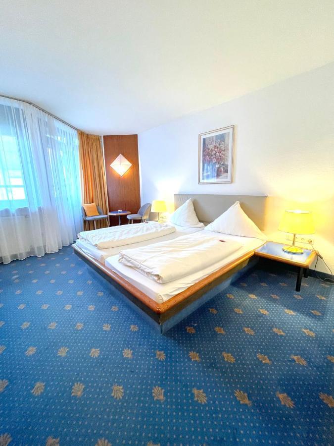 Rebgarten Hotel Schulgasse ราเวนส์บวร์ก ภายนอก รูปภาพ
