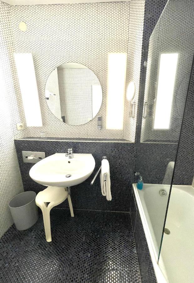 Rebgarten Hotel Schulgasse ราเวนส์บวร์ก ภายนอก รูปภาพ