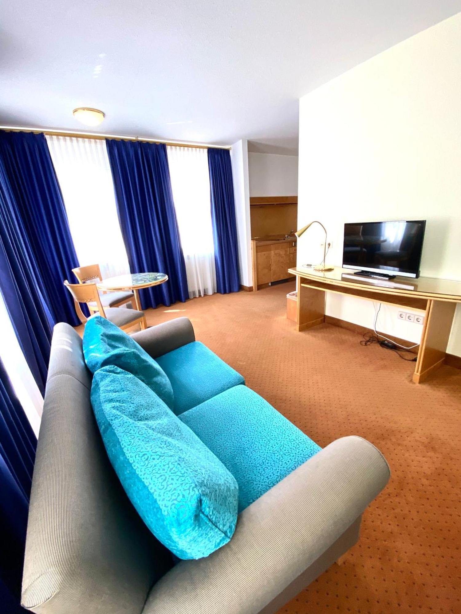 Rebgarten Hotel Schulgasse ราเวนส์บวร์ก ห้อง รูปภาพ
